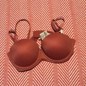 VS PINK BRA